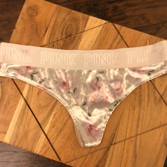 Adore Me White Set - Picture 11 of 12